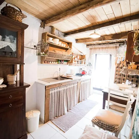 Freelandros Holiday home Nardodipace Vecchio